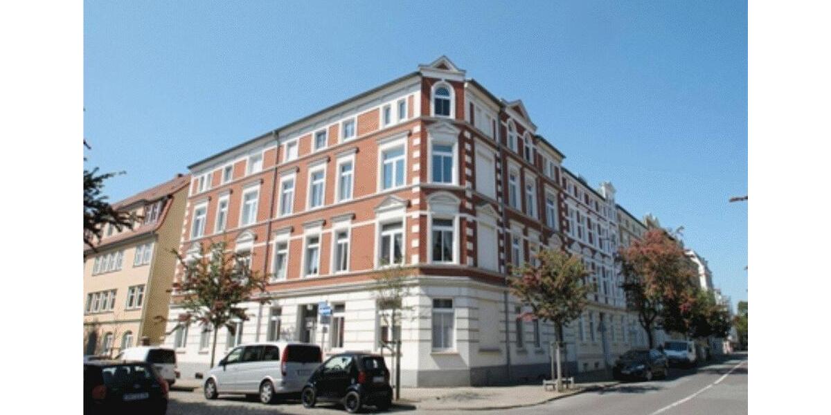 Etagenwohnung Schwerin Altstadt - 4 Zimmer, 90 m&sup2;, 880&euro; | Angebot:27639532