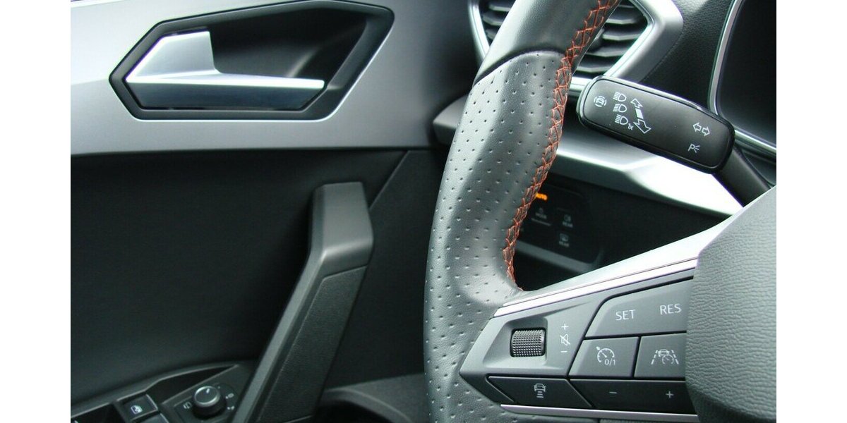 Seat Leon 1.5TSi Hybrid FR ACC LED Kamera 26.551 km 23.980 &euro; Falkensee 14612