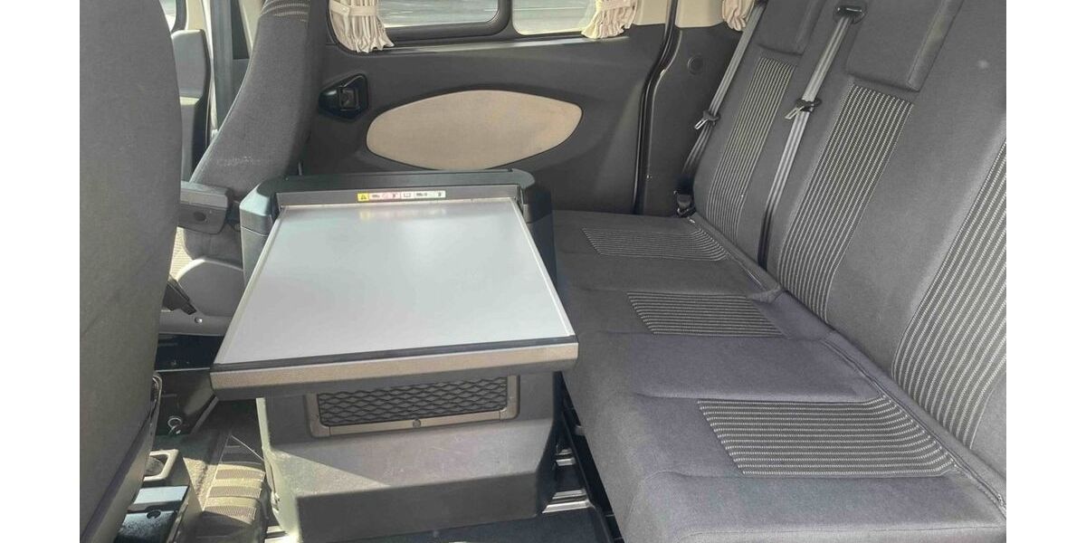 Ford Tourneo Custom 125.000 km 29.995 &euro; Ettenheim 77955