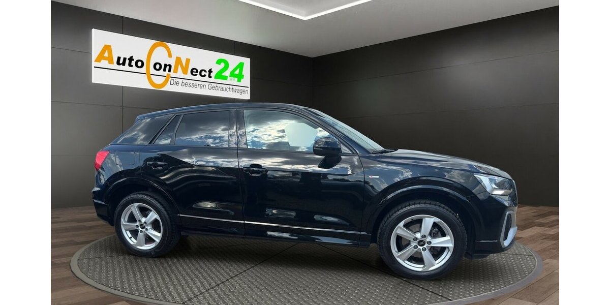 Audi Q2 35 TFSI S line *Navi/Kamera/el.HK/SHZG/LED/PDC/ 20.615 km 25.490 &euro; Bamberg 96052