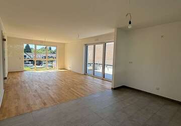 Wohnung Bergisch-Neukirchen Neukirchen - 5 Zimmer, 134 m&sup2;, 2.100&euro; | Angebot:26907775