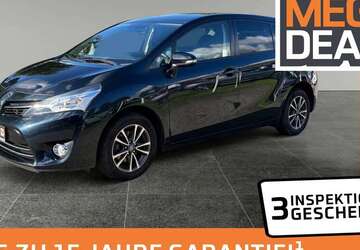 Toyota Verso 92.923 km 11.980 &euro; Flensburg 24941