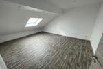 Dachgeschoßwohnung Saarlouis - 4 Zimmer, 90 m&sup2;, 700&euro; | Angebot:27637409
