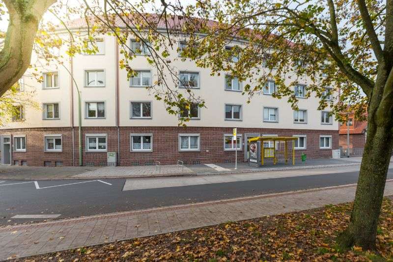 Etagenwohnung Bremerhaven Lehe - 4 Zimmer, 98 m&sup2;, 670&euro; | Angebot:27651412