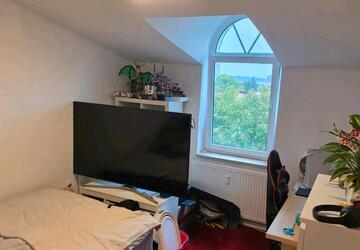 Wohnung Schwerin - 4 Zimmer, 120 m&sup2;, 560&euro; | Angebot:27639944