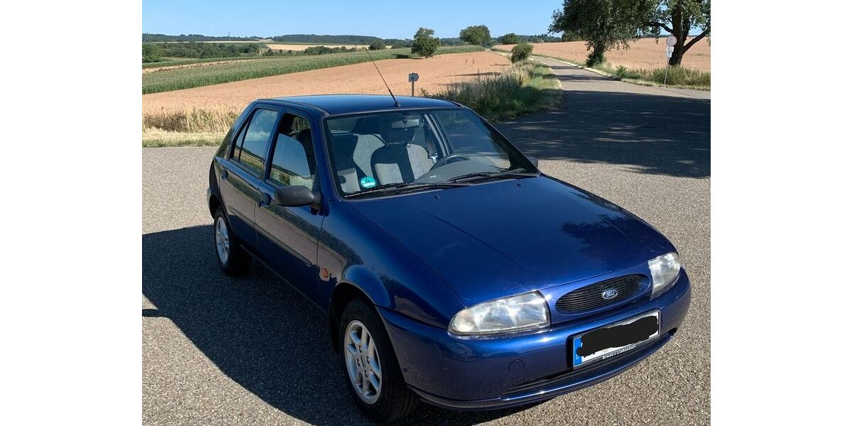 Ford Fiesta 107.178 km 750 &euro; Königsbach-Stein 75203